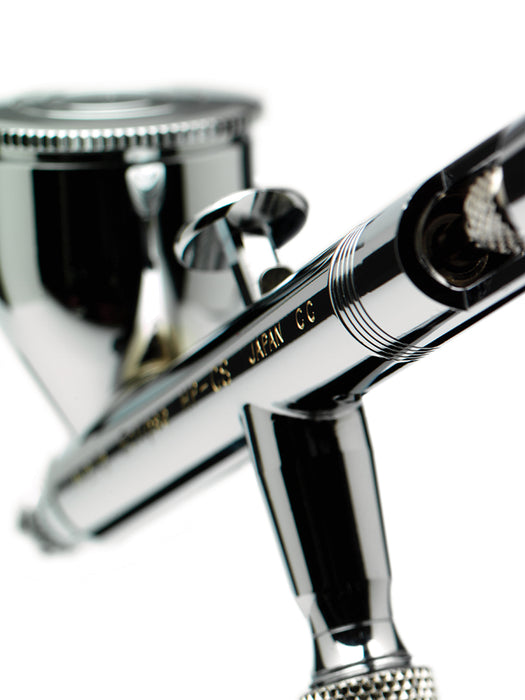 Iwata Eclipse HP-CS Gravity Feed Airbrush Model ECL4500